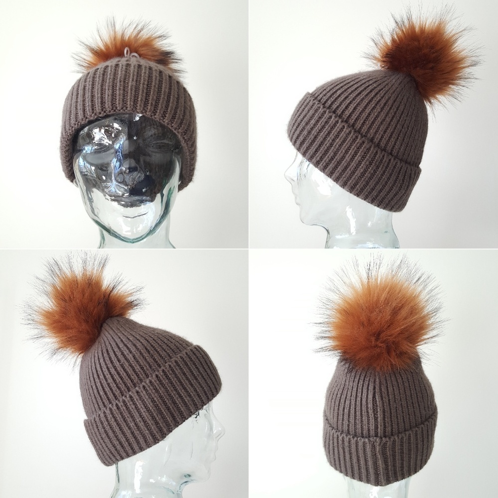 Norla Canada Ribbed Knit Beanie - Picture 4 of 9